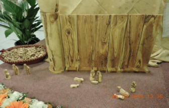 Nativity Set with Separation Wall